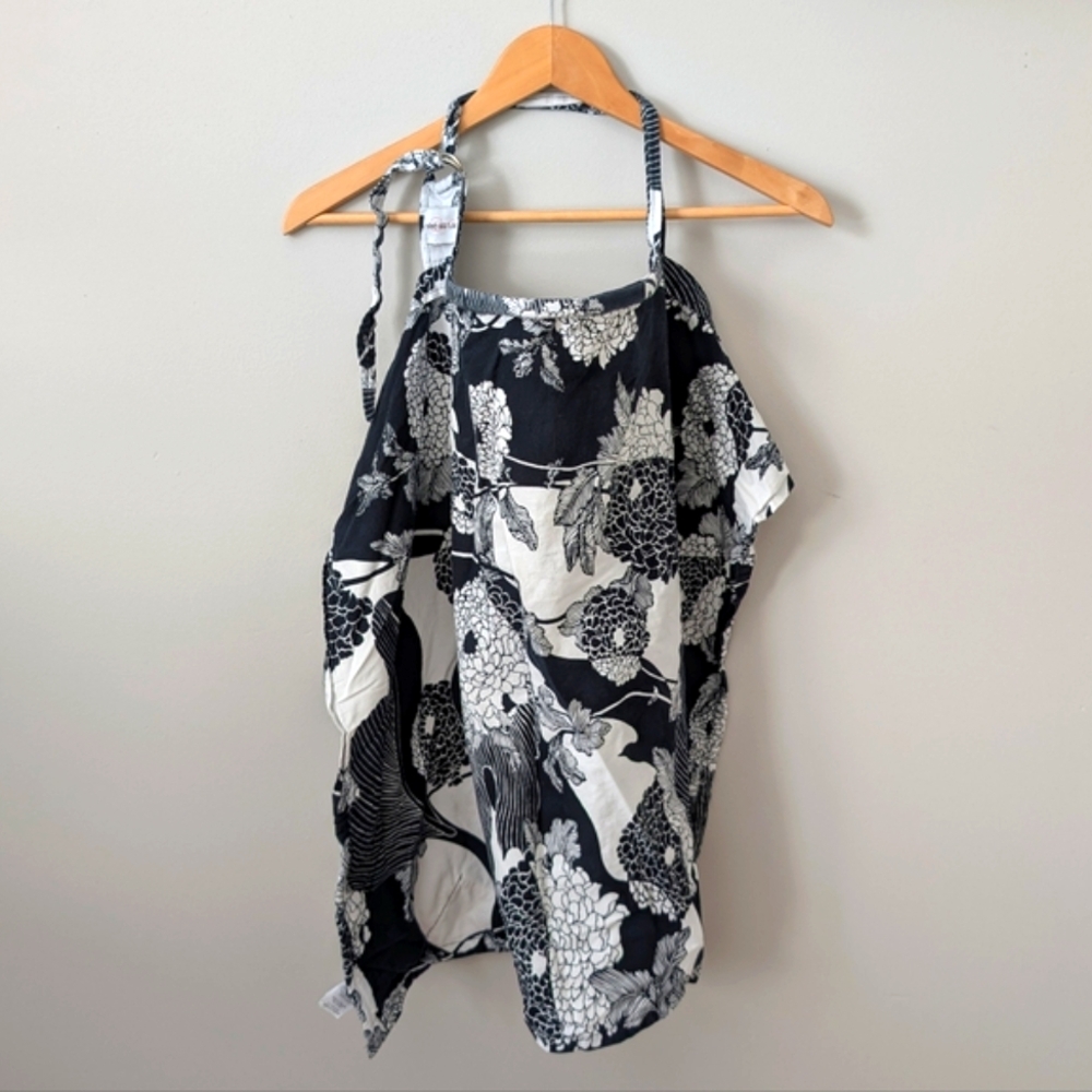 Bebe Au Lait Black and White Floral Nursing Cover